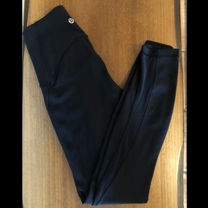 Lululemon black train times 7/8 tight